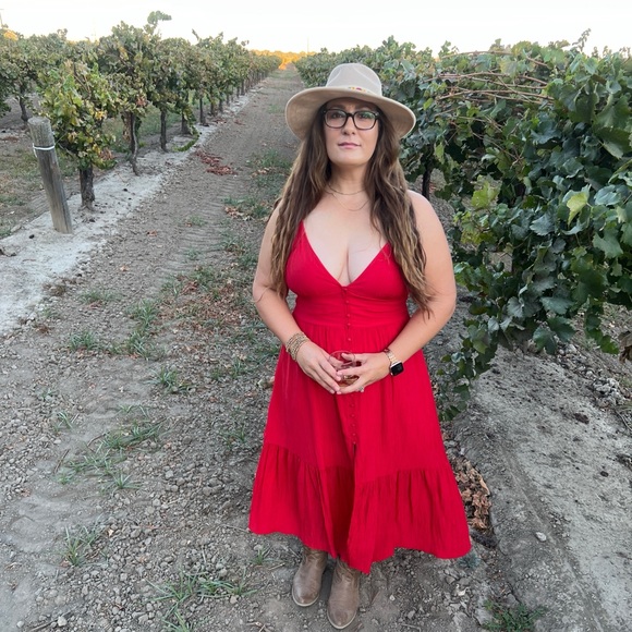 Meet your Posher, Jaliene - Picture 16 of 16